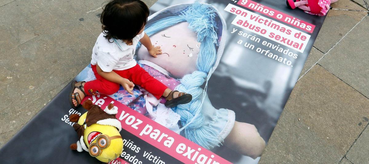 Indignación en Buenaventura | Tres hombres esperaron que una niña saliera de su colegio y luego se la llevaron: rechazo al nuevo caso de violación