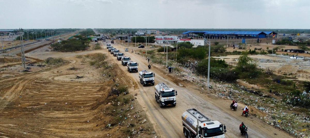 Carrotanques de la UNGRD.