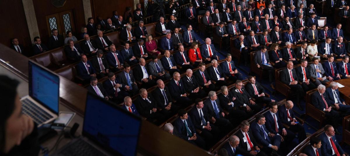 Republicanos presentan plan de 70.000 millones de dólares para ...