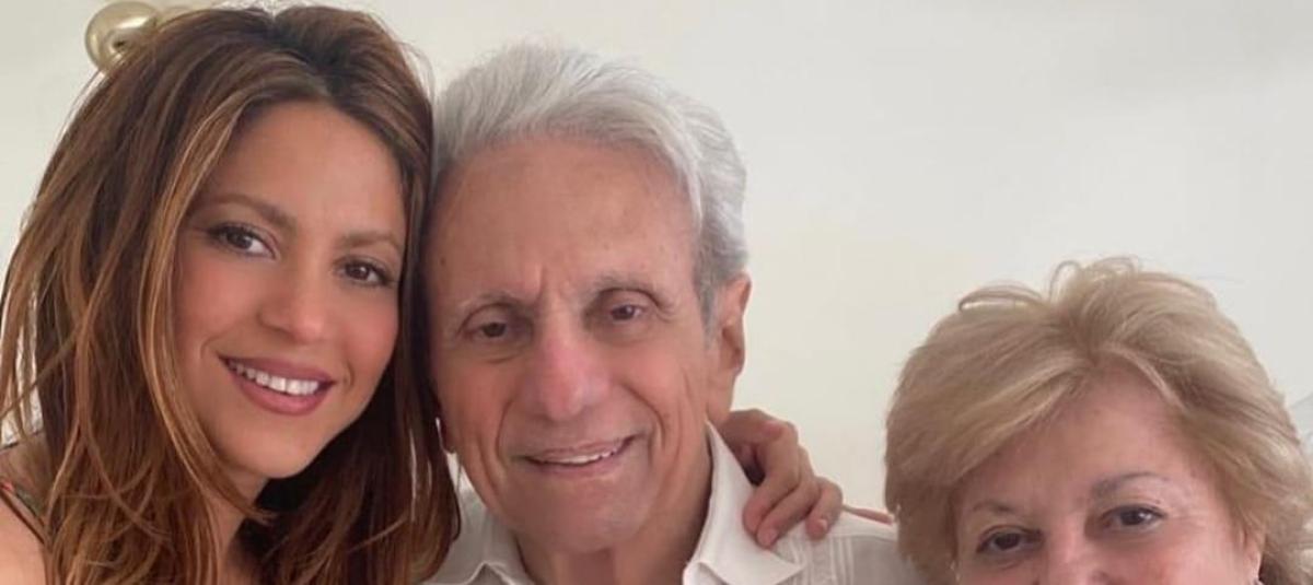 Shakira llega a Barranquilla por la delicada hospitalización de su ...