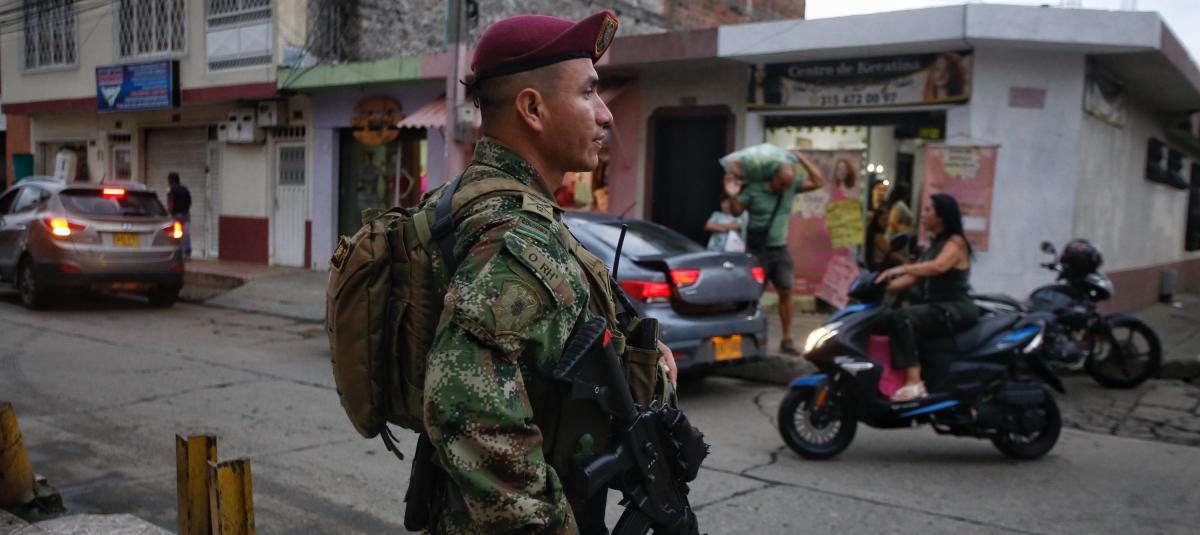 Explosivo cayó en una casa, tras nuevo ataque con drones de disidentes de las Farc en zona rural de Jamundí, Valle: el hecho dejó dos civiles heridos