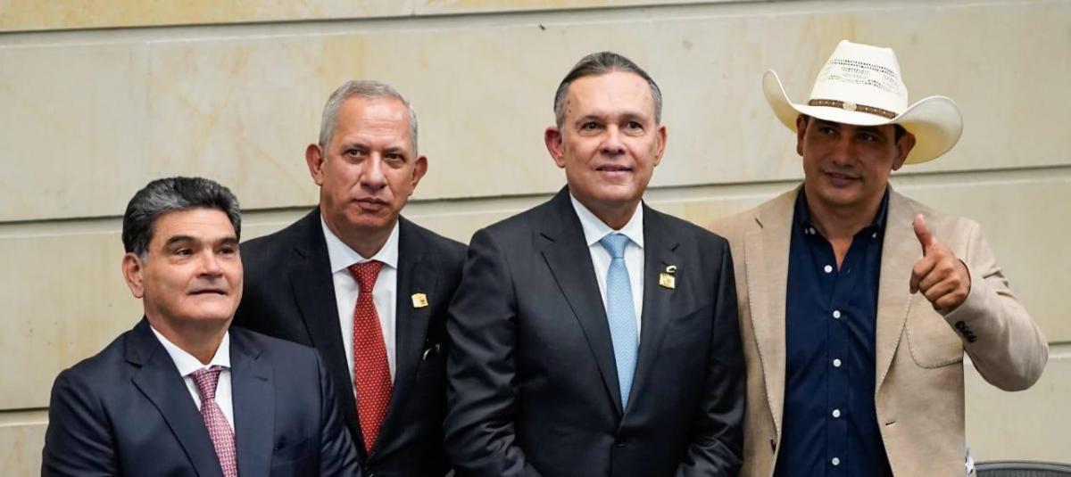 El Senado no dio sorpresas: así fue la elección de Efraín Cepeda como ...