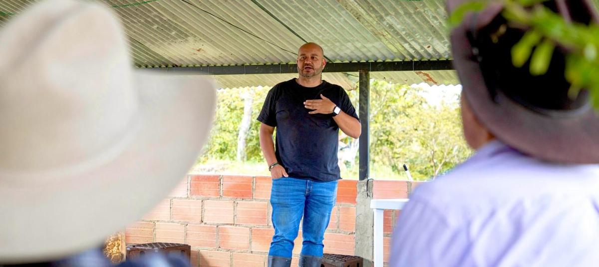 Elbin Reyes Vuelven y anulan elección de Elkin Reyes como alcalde de Oiba tras ...