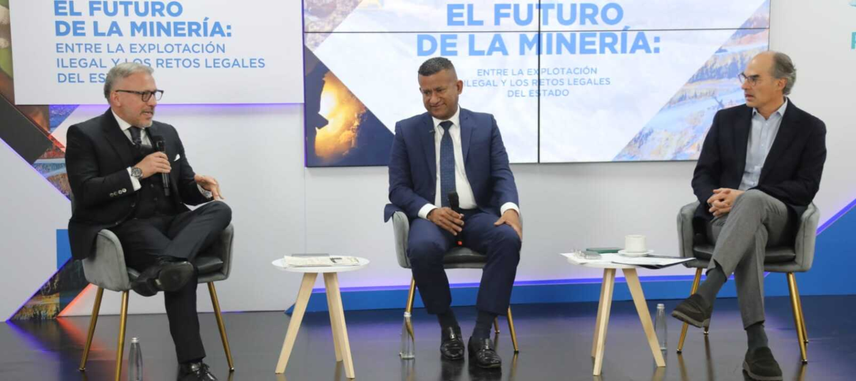 Minería ilegal mueve hasta el 80 % del oro en Colombia y genera alerta ...