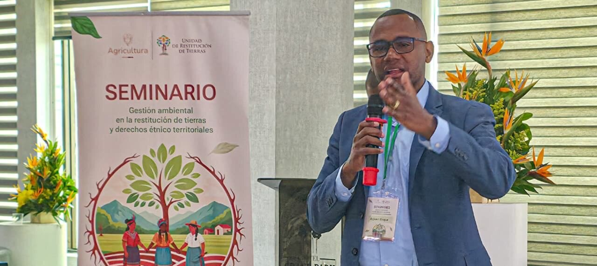 Denuncia de acoso sexual tumbó a viceministro de la Igualdad del gobierno Petro