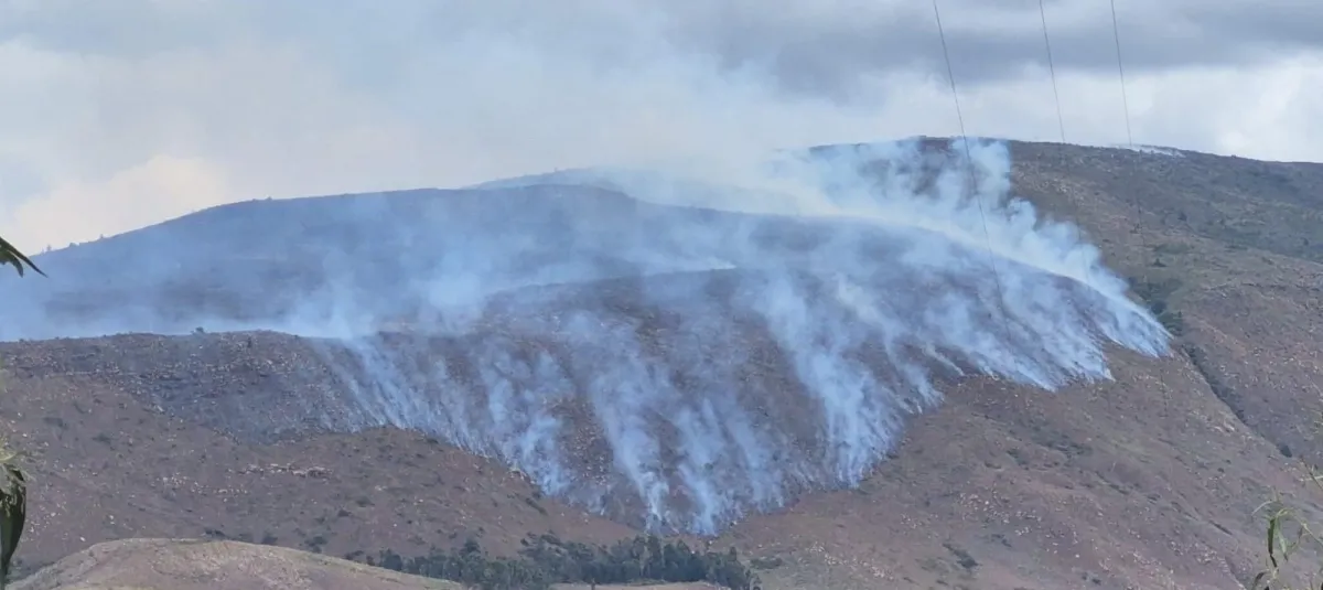 Incendio forestal en Villa de Leyva.