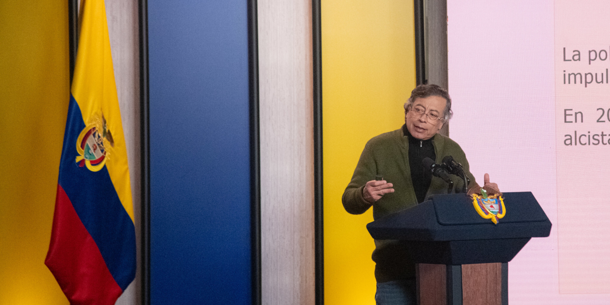 El alza de las tasas del Banco de la República justifica la emergencia económica?