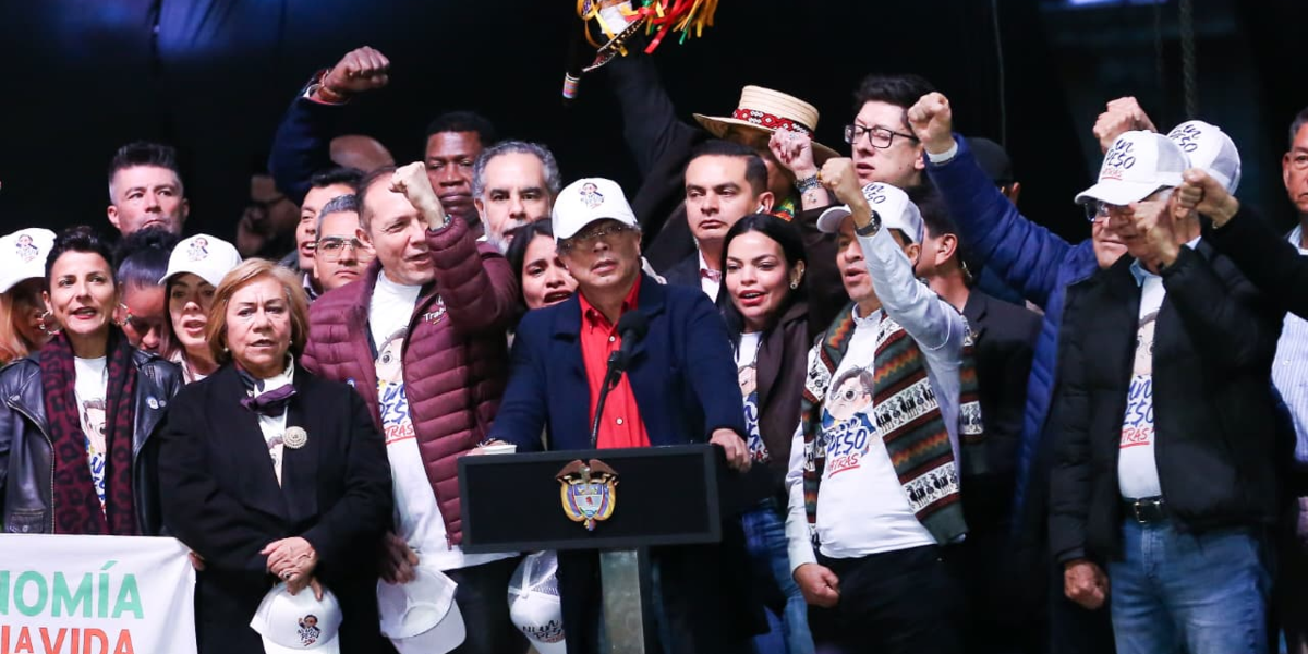 Presidente Gustavo Petro insiste en falsa tesis de que Thomas Greg & Sons  controla la cedulación en Colombia para hablar de fraude electoral