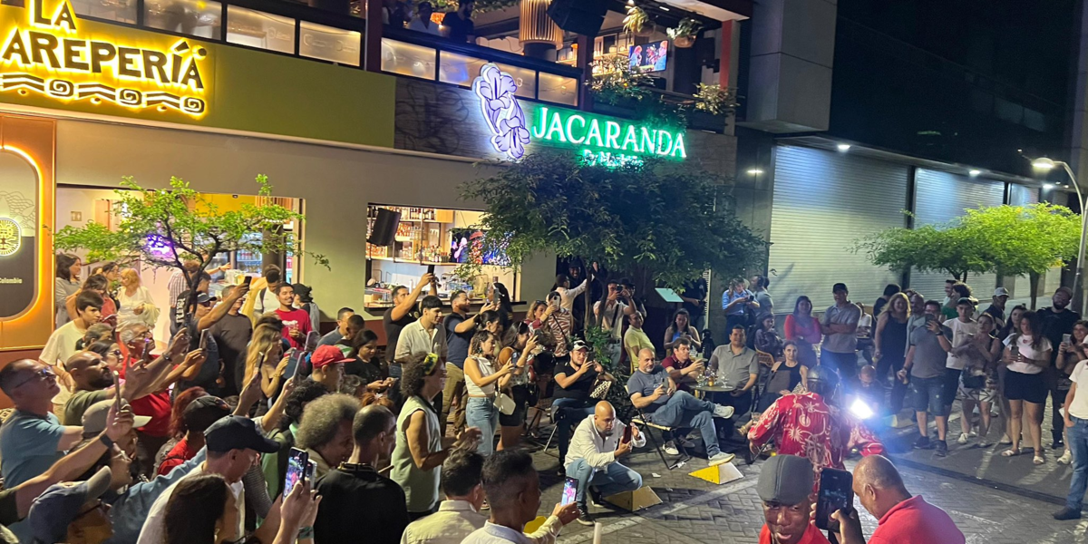 Homenaje a Willie Colón en Cali: tributo en el Bulevar del Río y Barrio Obrero