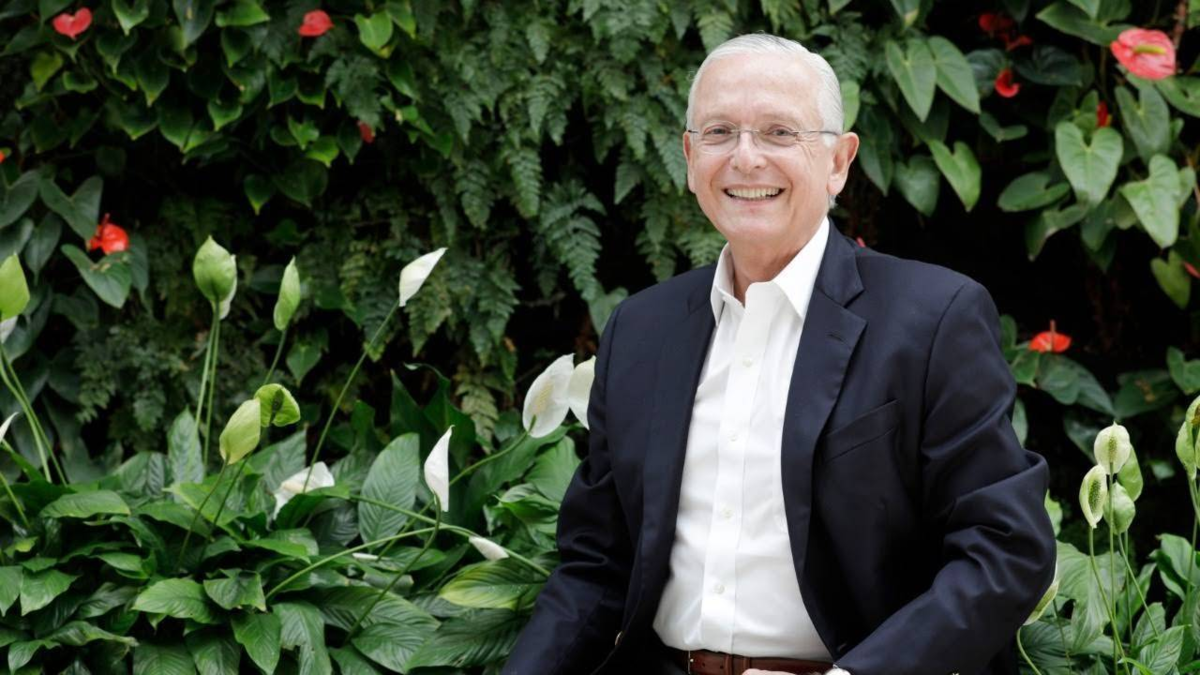 Después de 25 años, Augusto Solano dejará la Presidencia de Asocolflores en  la próxima asamblea que se realizará en abril