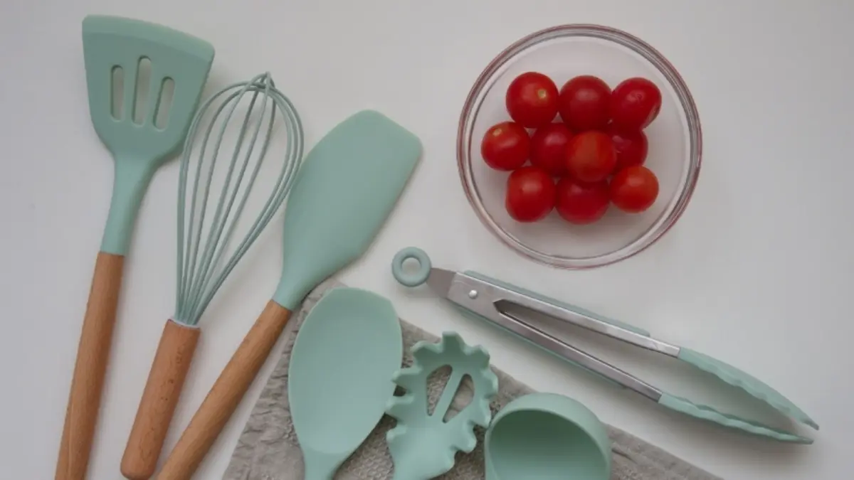Es malo usar utensilios de silicona en la cocina? Expertos explican por qué  no hacerlo al cocinar