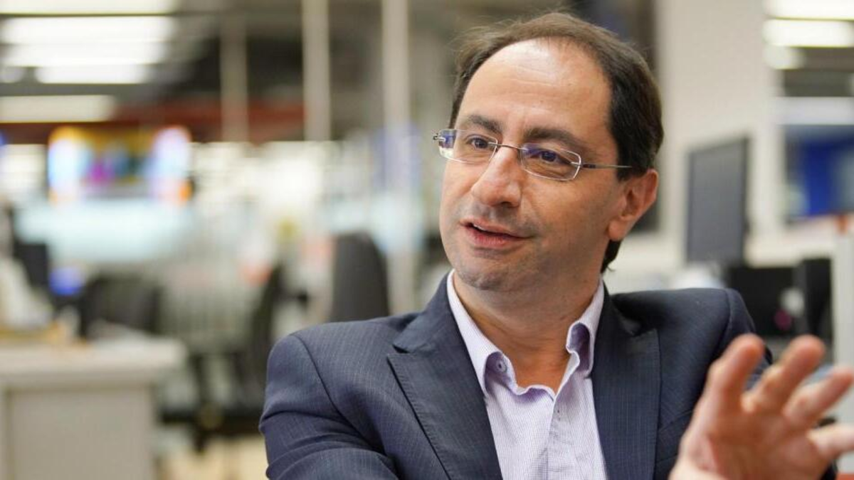 La respuesta del exministro José Manuel Restrepo al presidente Gustavo Petro  sobre caída en la inflación