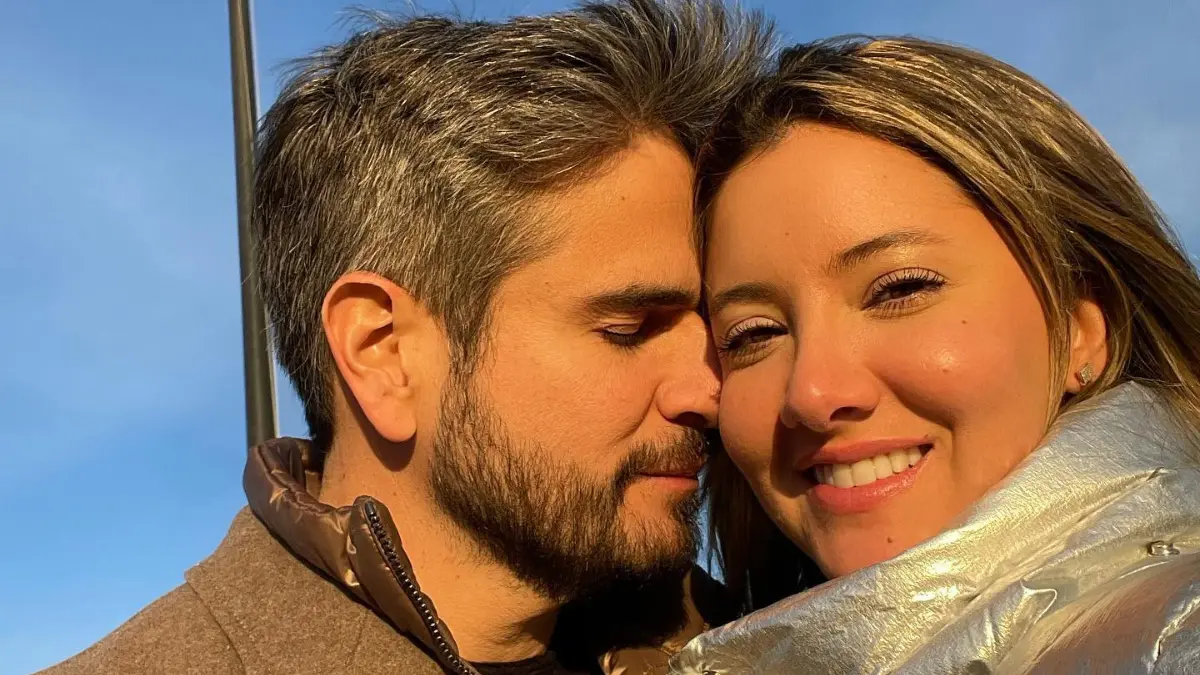 Daniel Arenas y Daniela Álvarez reafirman su amor en una increíble velada en Nueva York