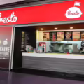 El dueño de las marcas Presto y OMA está haciendo cierres de locales ante la crisis y la imposibilidad de negociar con los dueños de