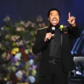 Lionel Richie, cantante estadounidense.
