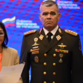 La vicepresidenta de Venezuela, Delcy Rodríguez y el ministro de Defensa, Vladimir Padrino López