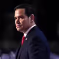 El senador de Florida Marco Rubio habla durante el segundo día de la Convención Nacional Republicana de 2024 en el Foro Fiserv en Milwaukee.