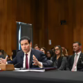 El secretario de Estado de EE.UU. UU., Marco Rubio, testifica durante una audiencia del Comité de Relaciones Exteriores del Senado para examinar la política estadounidense hacia Venezuela.