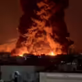Incendio en un depósito de petróleo en Teherán, la capital de Irán.