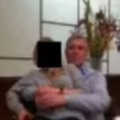 Una nueva foto del Príncipe Andrés con Jeffrey Epstein salió a la luz en documentos judiciales y vuelve a encender la polémica.