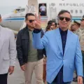 Gustavo Petro a su llegada a Roma.
