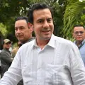 El Presidente electo de Colombia Abelardo De La Espriella lleva a cabo en la ciudad de Barranquilla un consejo de con los 11 ministros designados para su gobierno. La cita funcionará como una cumbre del Gobierno entrante y tendrá como propósito revisar los principales retos que enfrentará la nueva administración antes de asumir el poder.