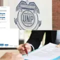 Andrés Idárraga, secretario de Transparencia de la Presidencia, le presentó su renuncia 'irrevocable' al presidente saliente Gustavo Petro