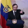 Andrés Idárraga, secretario de Transparencia de la Presidencia, le presentó su renuncia 'irrevocable' al presidente saliente Gustavo Petro
