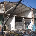 Destrucción en las calles de Pereira tras fuerte terremoto.