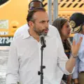 El alcalde Alejandro Eder, ante el presidente Abelardo De La Espriella, en Cali, el 28 de agosto.