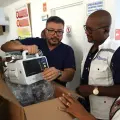 Camilo Prieto ha coordinado siete vuelos, nueve misiones en helicóptero y dos tractomulas para llevar más de 60 toneladas de ayuda al Chocó