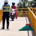 Mujer descubrió extraña enfermedad luego de tener una cita con un match en Tinder: ‘Vivía. Pero era una vida de supervivencia’