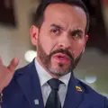 Alias Cholo y el presidente Abelardo De La Espriella.