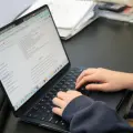 OpenAI suspende el lanzamiento de GPT-6.1 Astra tras detectar fallas de seguridad: esto se sabe
