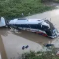 El siniestro ocurrió cuando el bus transitaba por el puente sobre el río Ariguaní.