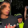 Jacobo de Jesús Valenciano Yepes, alias Valenciano, e hijo del exfutbolista Iván René Valenciano, junto a su hijastro, Eddy Santiago Cuadros Yepes, alias Risas.