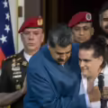 Saab fue recibido por Maduro en Miraflores.