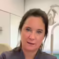 Ortodoncista explica por qué tener ‘los dientes amarillos no solo es por falta de higiene’ y qué hacer para mejorar el color