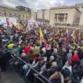 Manifestaciones en la plaza de Bolívar, en el centro de Bogotá
