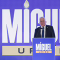 Miguel Uribe Londoño lanza su candidatura presidencial por el Partido Demócrata.