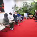 Miguel Díaz-Canel publicó este lunes fotografías de su encuentro con los legisladores en la red social X.