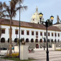 Centro Histórico de Cartagena, como telón de fondo el Museo Naval
