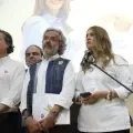 Paloma Valencia se pronuncia frente a su salida de las elecciones presidenciales.
