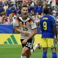 Alemania goleó 7-1 Curazao. Scholotterbeck hizo el segundo.