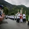 La rebelión de tradicionalistas que desafió al Papa León XIV