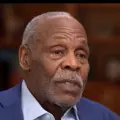 Danny Glover habló por primera vez sobre su diagnóstico de Alzheimer.