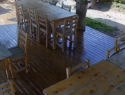 Camioneta blanca estrellada