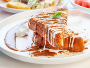 Tostadas francesas de vainilla y caramelo.