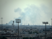 Bombardeos y columnas de humo tras la escalada militar entre Irán e Israel y EE.UU..