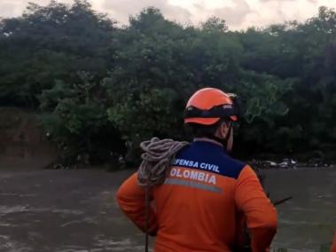 Continúan las labores de búsqueda de la Policía Metropolitana de Barranquilla.